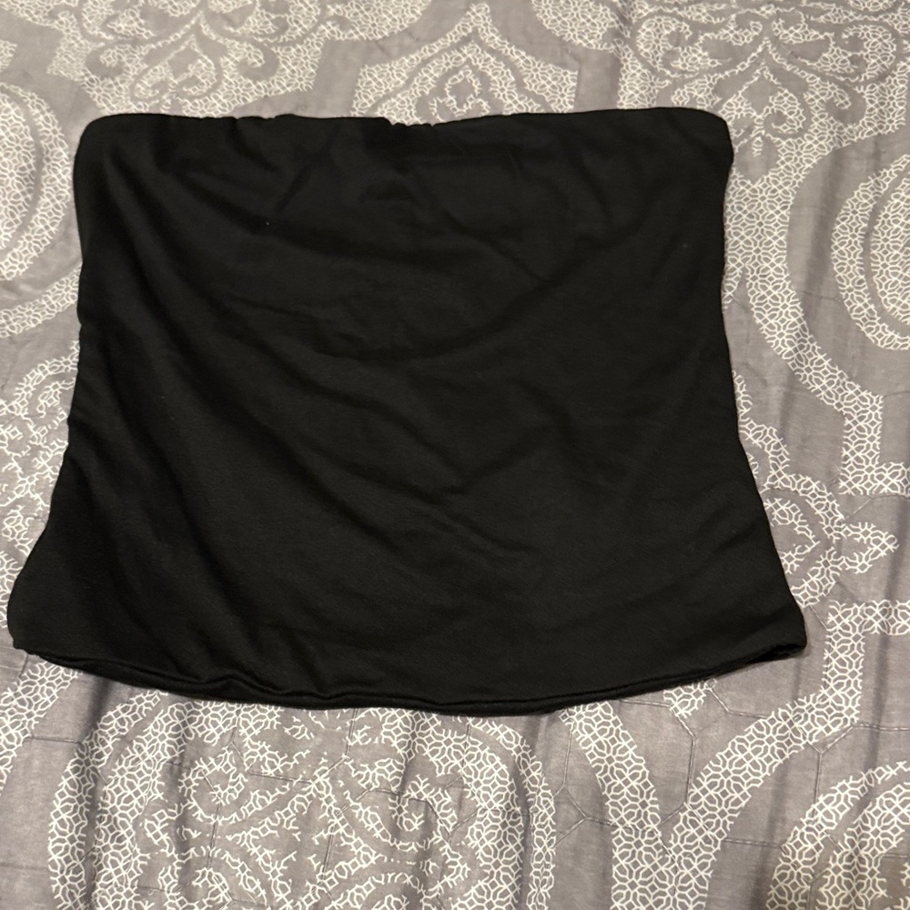Black Tube shirt - Brand Not Visible